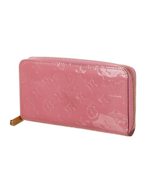 louis vuitton pink patent leather wallet|Louis Vuitton pink monogram.